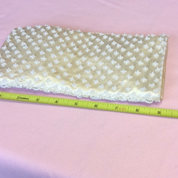 FINAL SALE PRICE Fully Beaded Handmade Ivory Evening Clutch - Picture 4 of 7